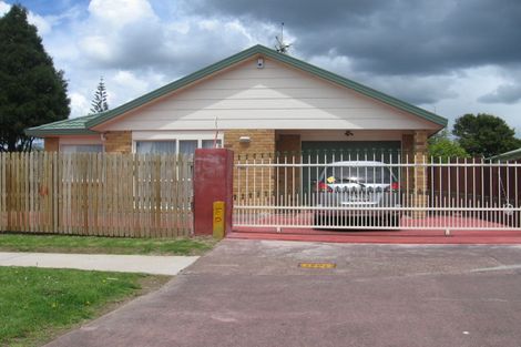 Photo of property in 92 Pah Road, Papatoetoe, Auckland, 2025