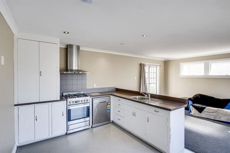 Photo of property in 705 Saint Aubyn Street West, Saint Leonards, Hastings, 4120