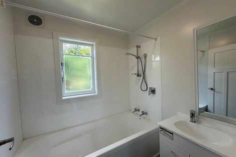 Photo of property in 14 Station Road, Te Kamo, Whangarei, 0112