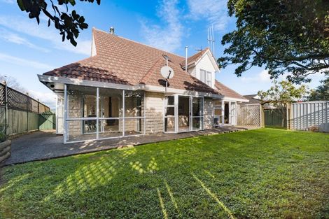Photo of property in 126 John F Kennedy Drive, Milson, Palmerston North, 4414