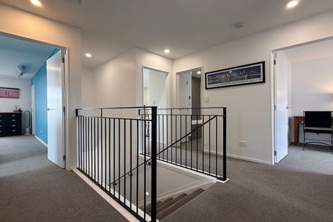 Photo of property in 2 Nga Tutu Place, Belmont, Auckland, 0622