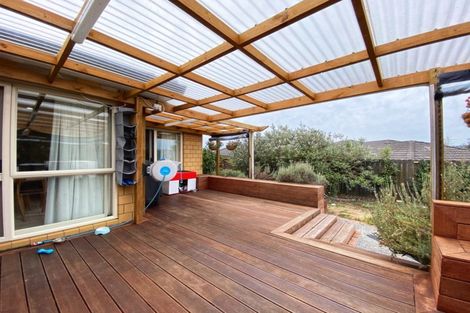 Photo of property in 4 Ballyroney Place, East Tamaki, Auckland, 2013