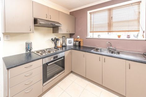 Photo of property in 27 Paterson Street, Aramoho, Whanganui, 4500