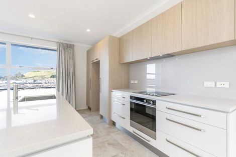 Photo of property in 38 Magma Crescent, Stonefields, Auckland, 1072