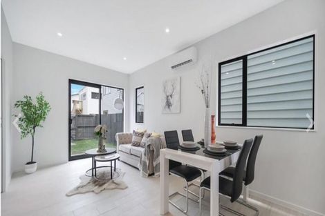 Photo of property in 99a Grove Road, Papakura, 2110