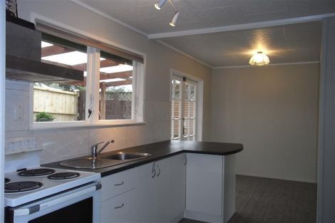 Photo of property in 14 Cairngorm Place, Highland Park, Auckland, 2010