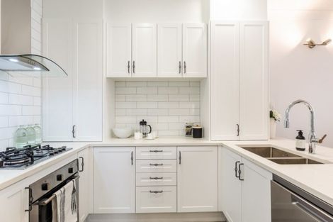 Photo of property in The Nautilus Apartments, 8d/18 Hobson Street, Auckland Central, Auckland, 1010