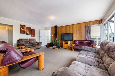 Photo of property in 308 Don Buck Road, Massey, Auckland, 0614