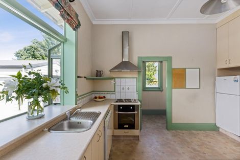 Photo of property in 200 Davis Street, Saint Leonards, Hastings, 4120