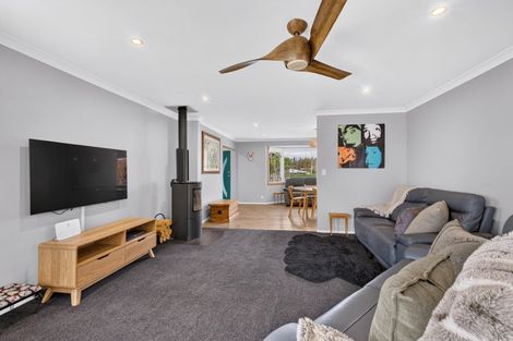 Photo of property in 28 Selwyn Road, Havelock North, 4130