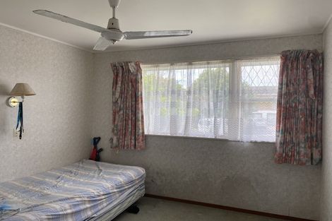 Photo of property in 2/7 Cascades Road, Pakuranga Heights, Auckland, 2010