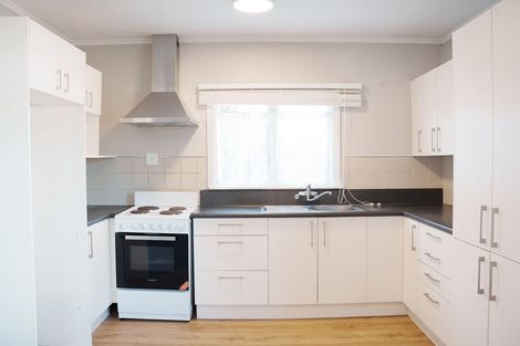 Photo of property in 122 Hoon Hay Road, Hoon Hay, Christchurch, 8025