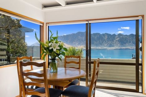 Photo of property in 22a Richards Park Lane, Fernhill, Queenstown, 9300