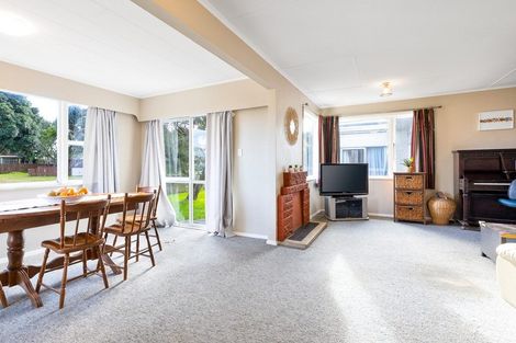 Photo of property in 4 Arawhata Road, Paraparaumu, 5032
