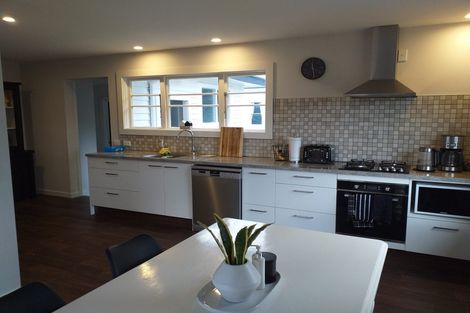 Photo of property in 15 Main Road, Pleasant Point, 7903