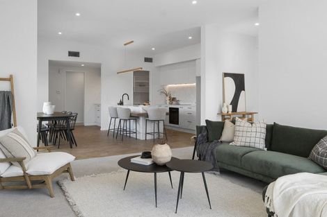 Photo of property in 15 Perehia Mews, Marshland, Christchurch, 8083