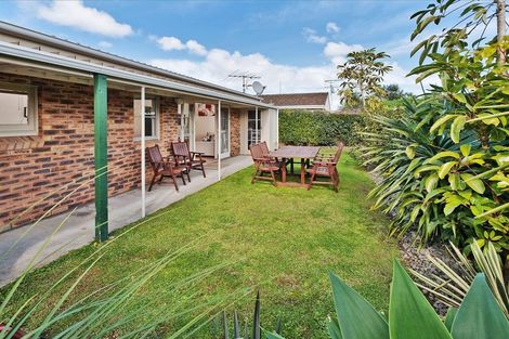 Photo of property in 4/13 Alana Place, Mount Wellington, Auckland, 1060