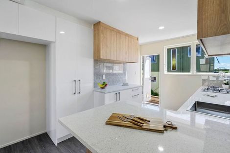 Photo of property in 3/8 Akehurst Avenue, New Lynn, Auckland, 0600