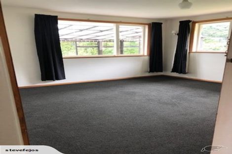 Photo of property in 27 Govind Grove, Ngaio, Wellington, 6035