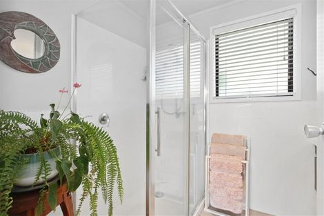 Photo of property in 48 Wharf Road, Clarks Beach, Pukekohe, 2679