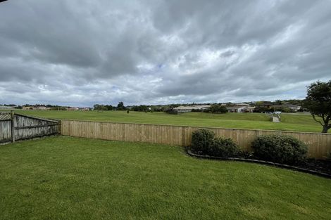 Photo of property in 1/15 Emma Court, Northpark, Auckland, 2013