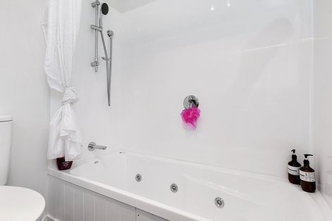 Photo of property in 61 Martin Road, Fairfield, Dunedin, 9018