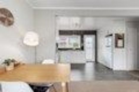 Photo of property in 2/771 Beach Road, Browns Bay, Auckland, 0630