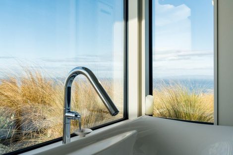 Photo of property in 25 Highgrove, Saint Clair, Dunedin, 9012