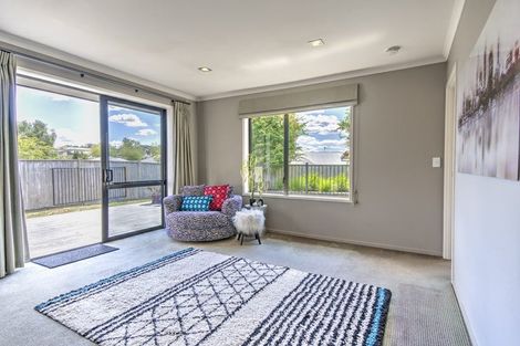 Photo of property in 94 Brymer Road, Grandview Heights, Hamilton, 3200