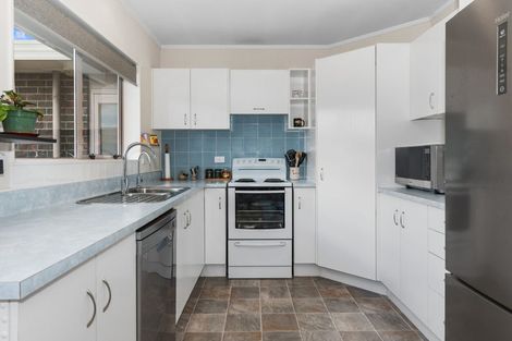 Photo of property in 12a Simons Street, Kensington, Whangarei, 0112