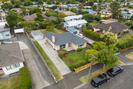 Photo of property in 36 Oxford Street, Fairfield, Hamilton, 3214