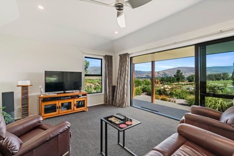 Photo of property in 67 Paterson Road, Nevis, Cromwell, 9384