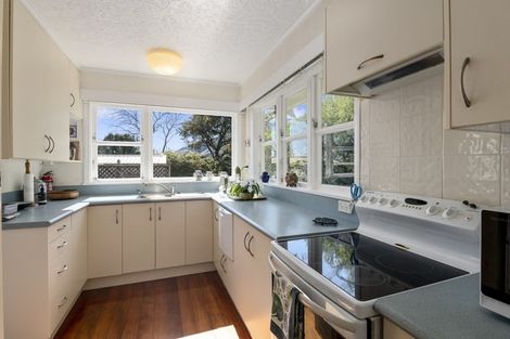 Photo of property in 1 Huia Street, Waikanae, 5036