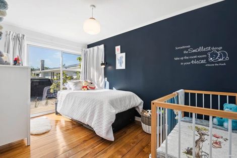 Photo of property in 2/113 Nile Road, Milford, Auckland, 0620