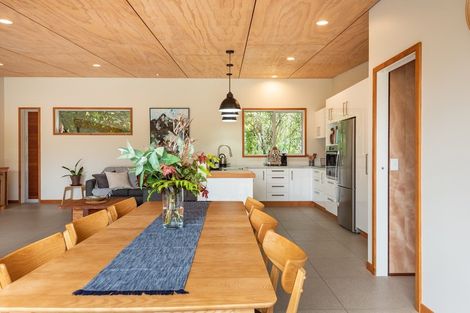 Photo of property in 29a Greenaway Road, Waikanae, 5036