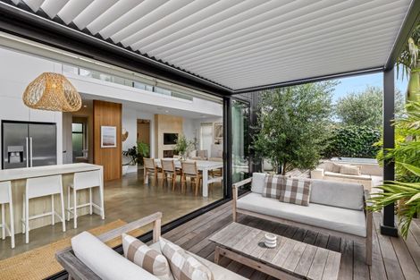 Photo of property in 476 Hibiscus Coast Highway, Orewa, 0931