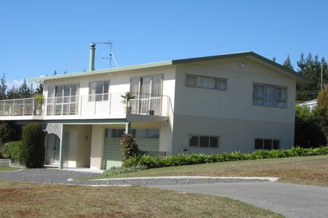 Photo of property in 14 Parati Place, Motuoapa, 3382