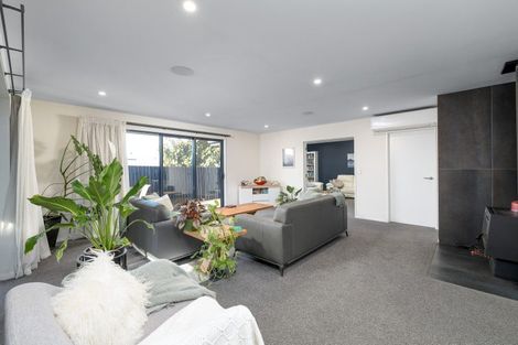 Photo of property in 200b Queen Street, Waimate, 7924