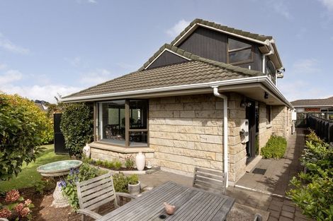 Photo of property in 22 Maida Vale Street, Fenton Park, Rotorua, 3010