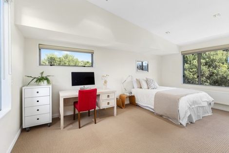 Photo of property in 3 Steeple Lane, Seatoun, Wellington, 6022