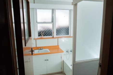 Photo of property in 22 Shakespeare Street, Milton, 9220