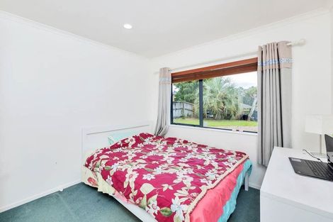 Photo of property in 10 Chelmsley Avenue, Henderson, Auckland, 0612