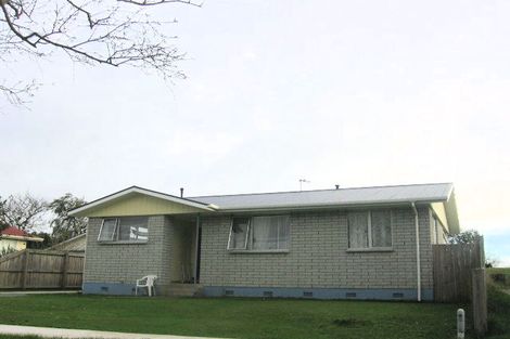 Photo of property in 7 Charwell Place, Highbury, Palmerston North, 4412