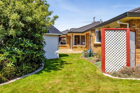 Photo of property in 362 Mangorei Road, Merrilands, New Plymouth, 4312