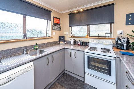 Photo of property in 34a Hood Street, Castlecliff, Whanganui, 4501