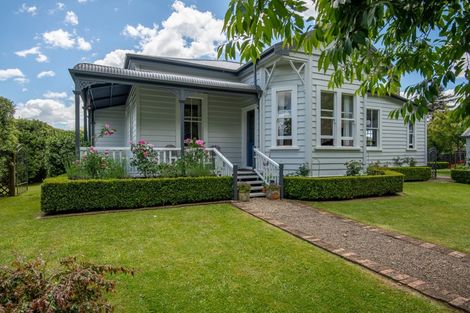 Photo of property in 57 Carlyle Street, Leamington, Cambridge, 3432