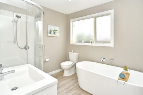 Photo of property in 1/65 Kuaka Crescent, Bromley, Christchurch, 8062