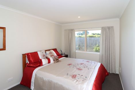 Photo of property in 4 Madison Street, Carterton, 5713