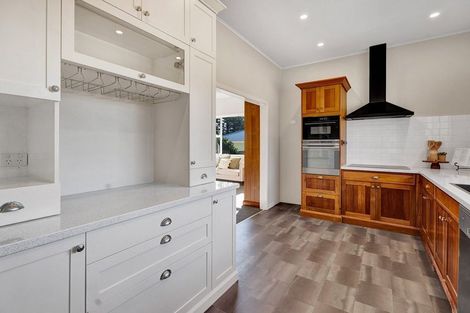 Photo of property in 39 Maire Street, Inglewood, 4330