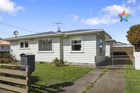Photo of property in 35 Garden Road, Avalon, Lower Hutt, 5011